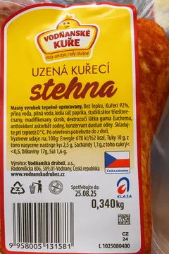 Uzená kuřecí stehna Vodňanské kuře balení, informace o složení, hmotnosti a datu spotřeby